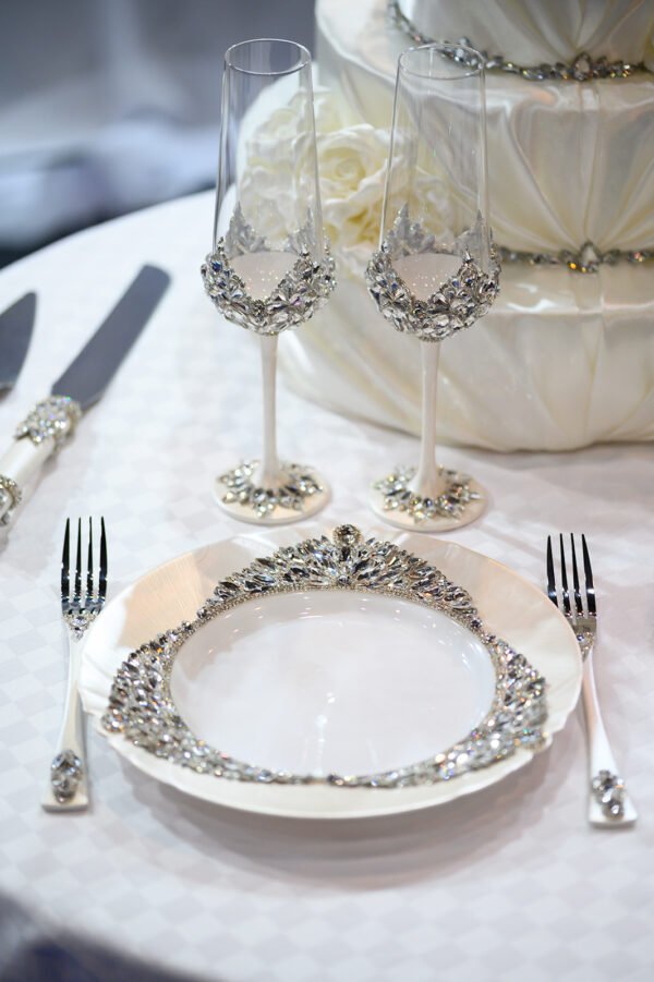 Ethereal collection classic set with crystal champagne flutes, matching dinner plate, and crystal-handled cake server and fork